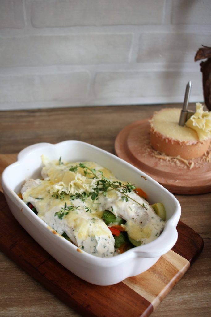 Zanderfilet im Gemüsebett und überbackenen Tête de Moine AOP – Herzstück