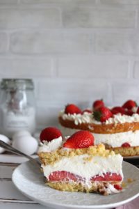 Erdbeer-Joghurt Torte - Backen ohne Mehl
