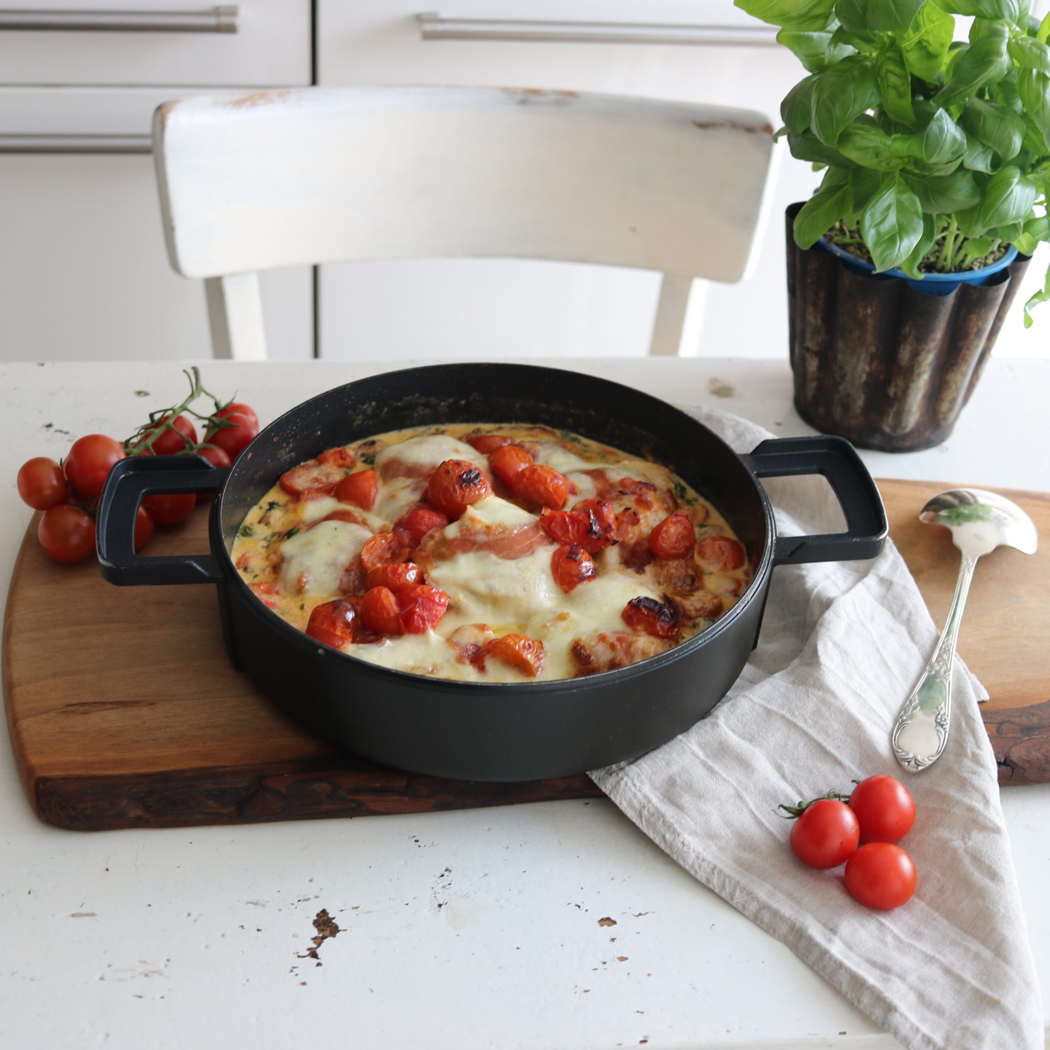 Selbstgemachte Fruchtsoße zum Dessert – Herzstück Selbstgemachte Fruchtsoße zum Dessert – Herzstück