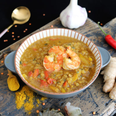 Garnelen-Curry mit roten Linsen und Paprika